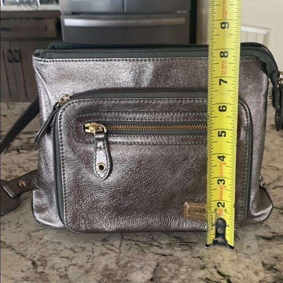 The Sak Platinum Leather Crossbody Bag Purse - Picture 4 of 8